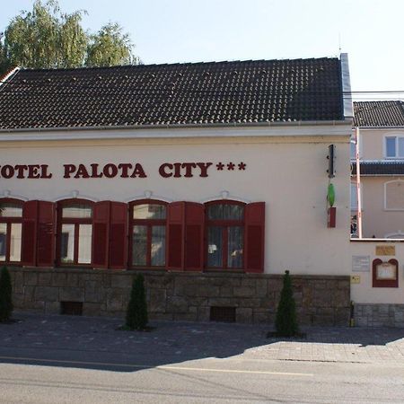 Hotel Palota City Будапешт Екстер'єр фото